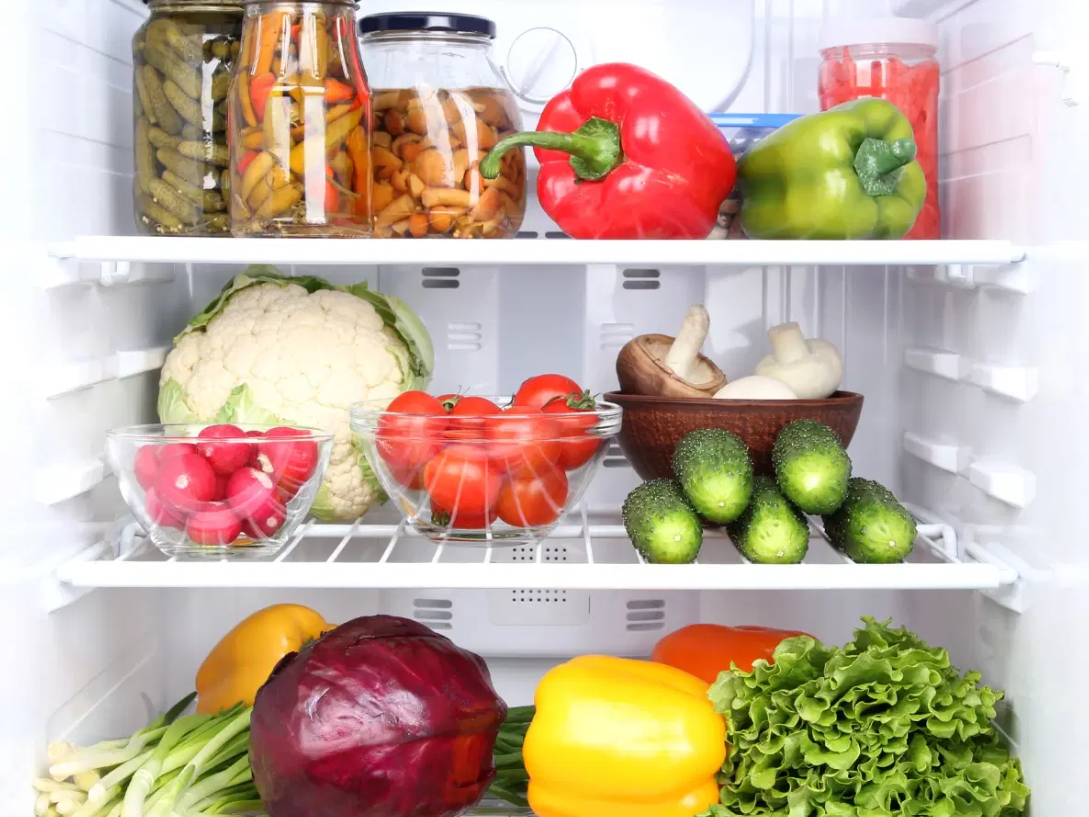 Your Guide to Frost-Free Refrigerators: No More Manual Defrosting for Singapore Homes