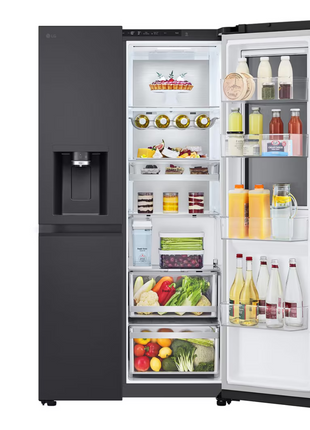 LG 628L InstaView® Side by Side Refrigerator Essence Black Steel